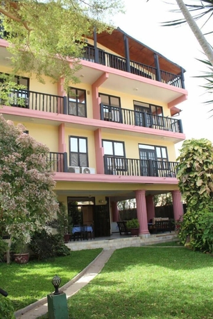 Imagen general del Hotel Roc Heights Lodge. Foto 1