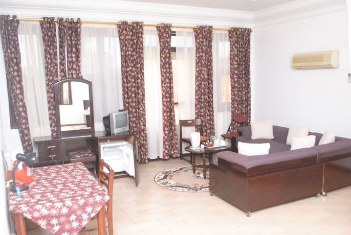 Imagen de la habitación del Hotel Roc Heights Lodge. Foto 15