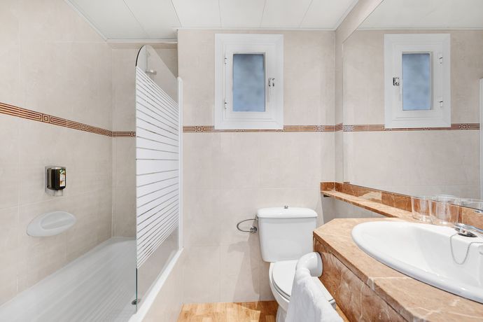 Imagen de la habitación del Hotel Roc Oberoy - Adults Only. Foto 12