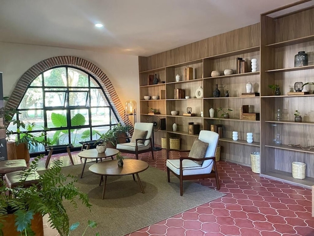 Imagen de los interiores del Hotel Roca Azul. Foto 16