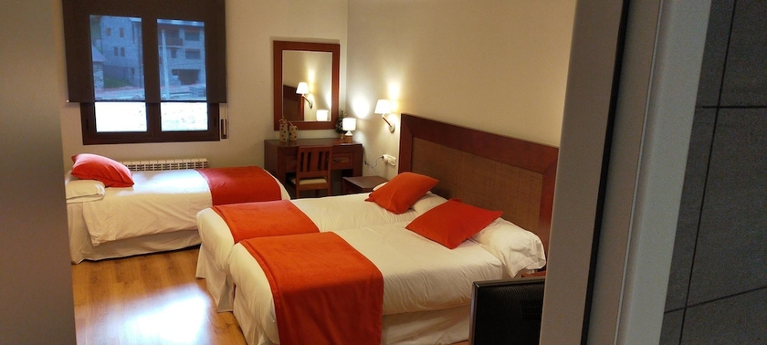 Imagen de la habitación del Hotel Roca Blanca. Foto 3