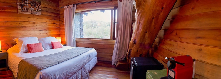 Imagen de la habitación del Hotel Roca Negra. Foto 7