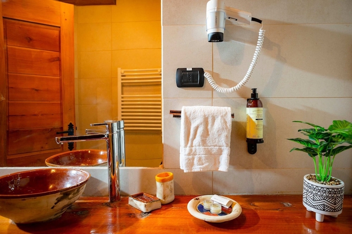 Imagen de la habitación del Hotel Roca Negra. Foto 11