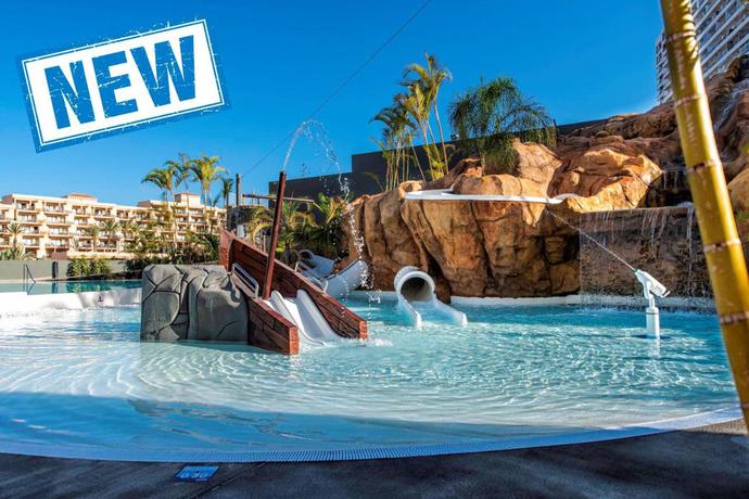 Imagen de la piscina del Hotel Roca Nivaria Gran. Foto 15