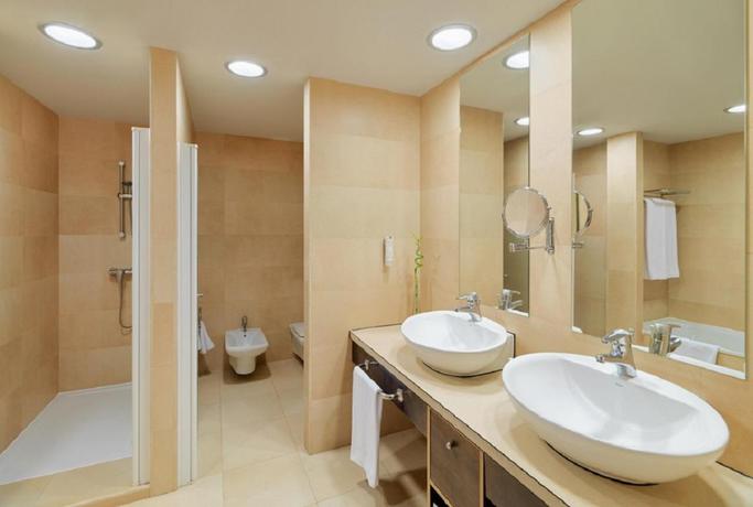 Imagen de la habitación del Hotel Roca Nivaria Gran Hotel. Foto 2
