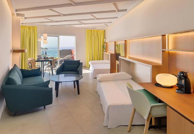 Imagen de la habitación del Hotel Roca Nivaria Gran Hotel. Foto 3