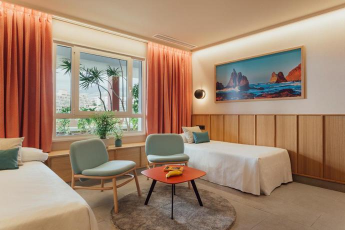 Imagen de la habitación del Hotel Roca Nivaria Gran Hotel. Foto 7
