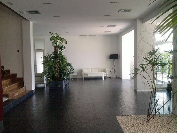 Imagen de los interiores del Hotel Roca, Vinar&ograve;s. Foto 9