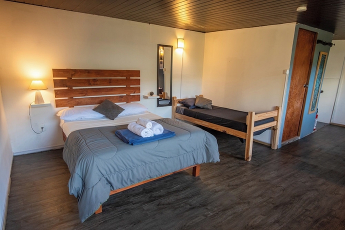 Imagen de la habitación del Hotel RocaMar Hostel Boutique. Foto 2