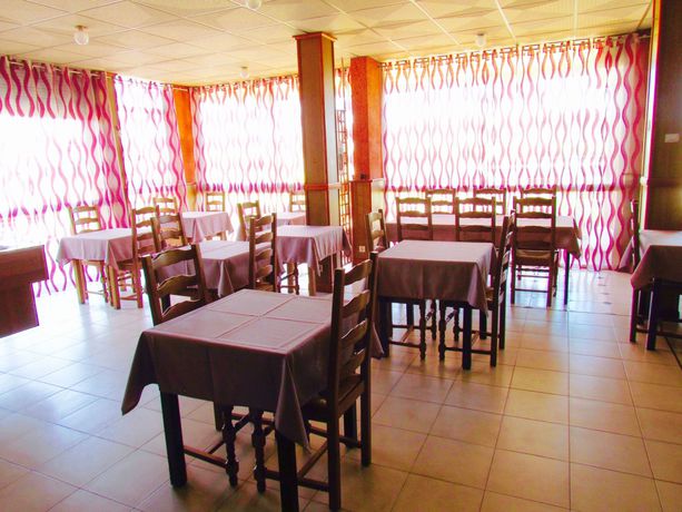 Imagen de la habitación del Hotel Rocade. Foto 9