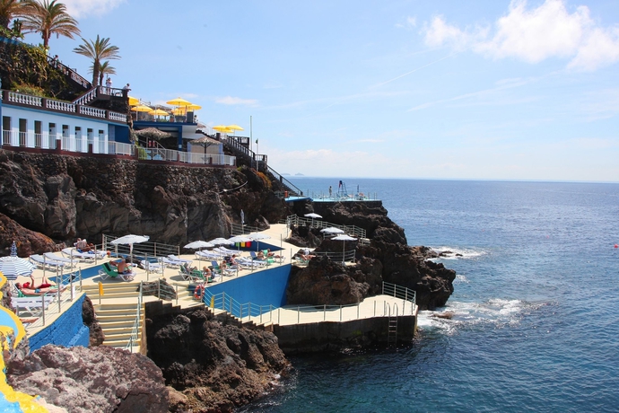 Imagen de los exteriores del Hotel Rocamar Lido Resort. Foto 14