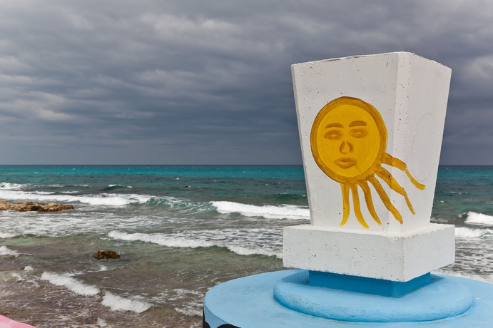 Imagen de los exteriores del Hotel Rocamar Panoramico Isla Mujeres. Foto 15