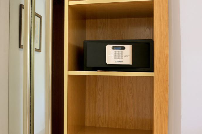 Imagen de la habitación del Hotel Rocamarina - Adults Only. Foto 5