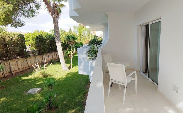 Imagen de la habitación del Hotel Rocamarina - Adults Only. Foto 7