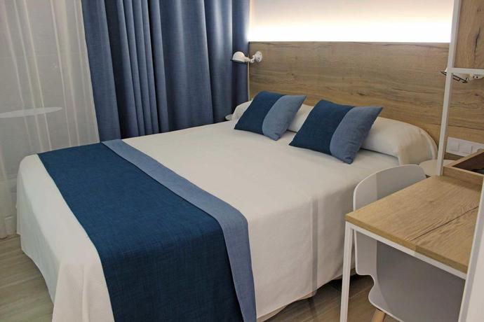 Imagen de la habitación del Hotel Rocatel. Foto 6