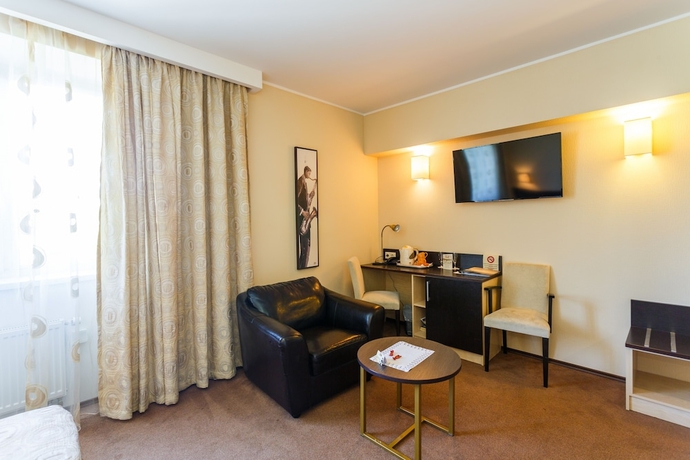 Imagen de la habitación del Hotel Rocca Al Mare. Foto 10