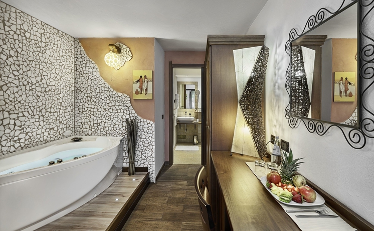 Imagen de la habitación del Hotel Rocca Della Sena. Foto 12