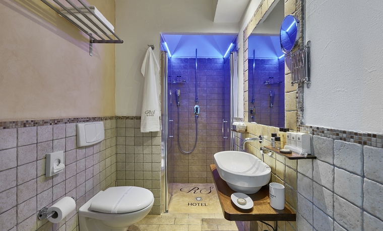 Imagen de la habitación del Hotel Rocca Della Sena. Foto 13