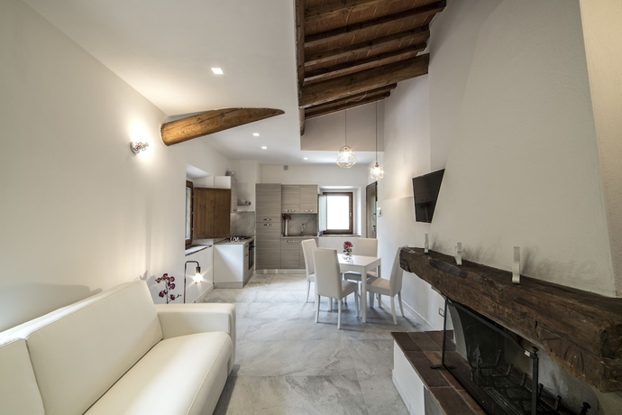 Imagen de la habitación del Hotel Rocca Palazzaccio. Foto 7
