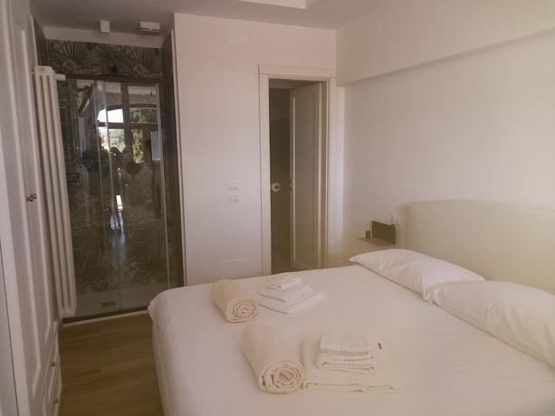 Imagen de la habitación del Hotel Rocca Palazzaccio. Foto 12