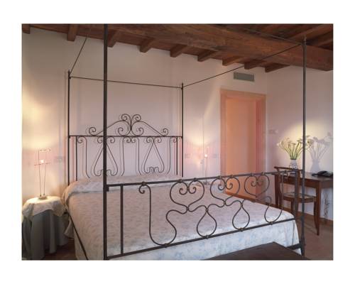 Imagen de la habitación del Hotel Roccafiore Spa & Resort. Foto 12