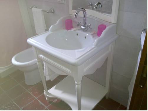 Imagen de la habitación del Hotel Rocce Azzurre. Foto 4