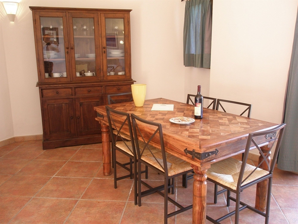 Imagen de la habitación del Hotel Rocce Sarde. Foto 2