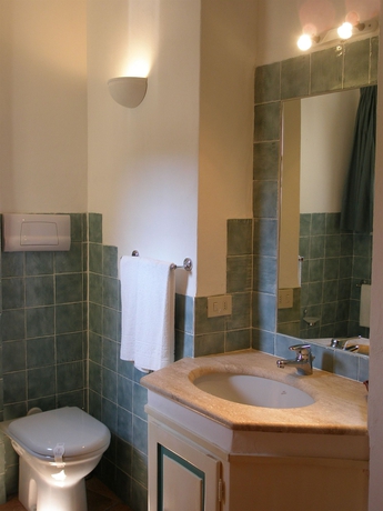 Imagen de la habitación del Hotel Rocce Sarde. Foto 5