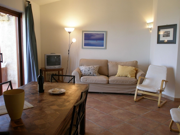 Imagen de los interiores del Hotel Rocce Sarde. Foto 14