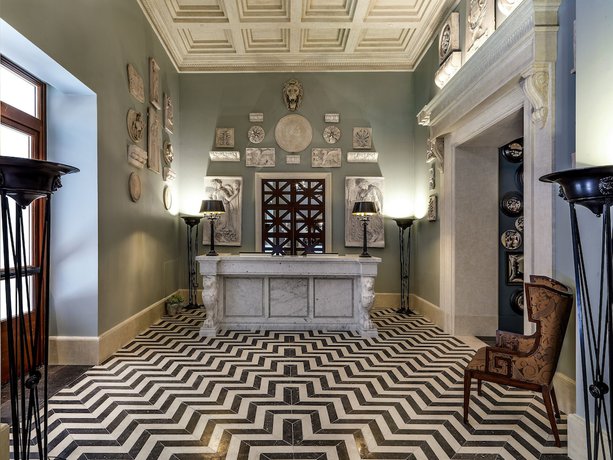 Imagen de los interiores del Hotel Rocco Forte De La Ville. Foto 20