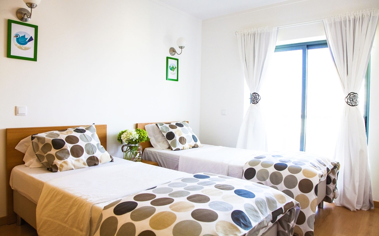 Imagen de la habitación del Hotel Rocha Tower by Beach Rentals. Foto 8