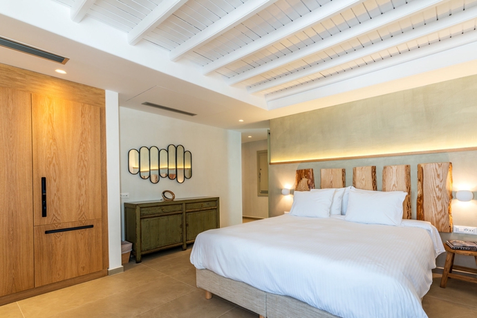 Imagen de la habitación del Hotel Rochari. Foto 9