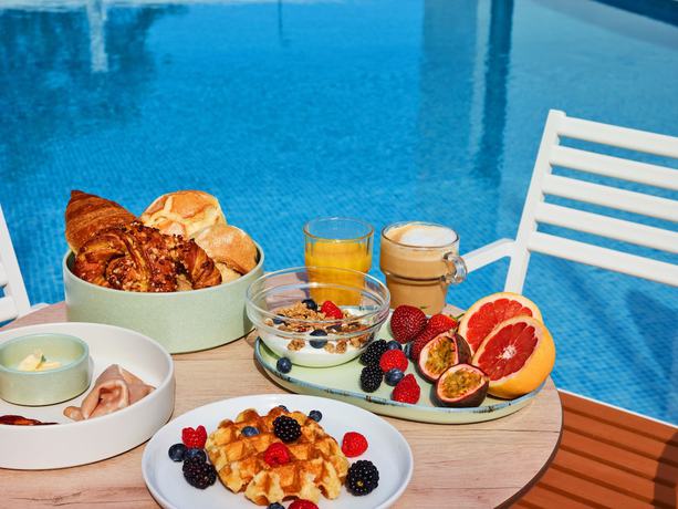 Imagen del bar/restaurante del Hotel Rochavau. Foto 4