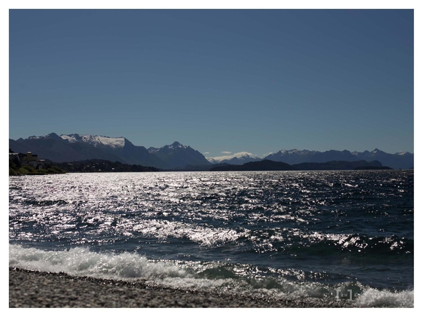 Imagen de los exteriores del Hotel Rochester Bariloche. Foto 6