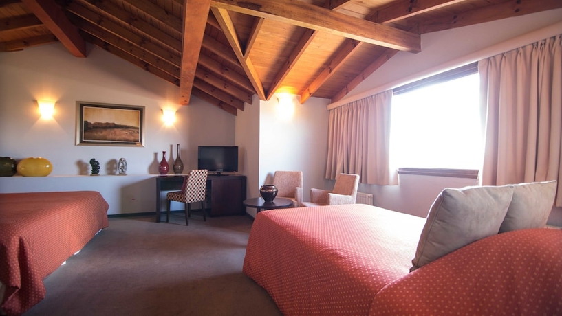 Imagen de la habitación del Hotel Rochester Calafate. Foto 11