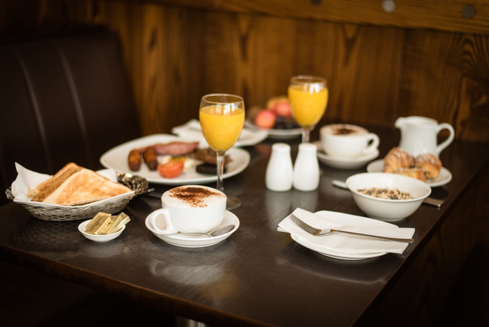 Imagen del bar/restaurante del Hotel Rochestown Lodge. Foto 4