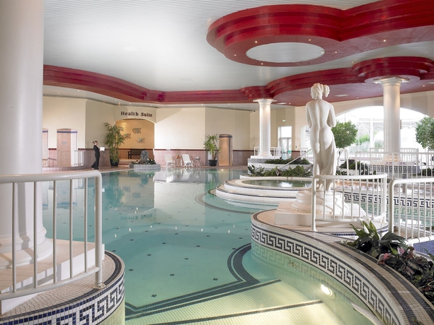 Imagen de la piscina del Hotel Rochestown Park. Foto 9