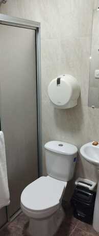 Imagen de la habitación del Hotel Rocios. Foto 5