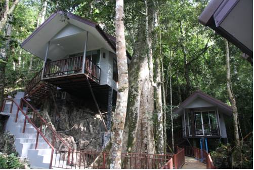 Imagen de la habitación del Hotel Rock And Tree House Resort. Foto 6