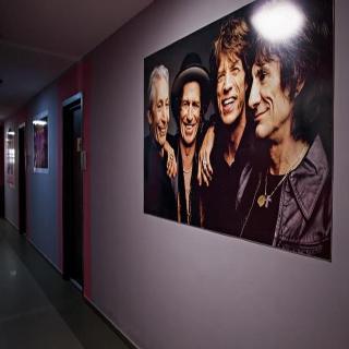 Imagen general del Hotel Rock First Line. Foto 11
