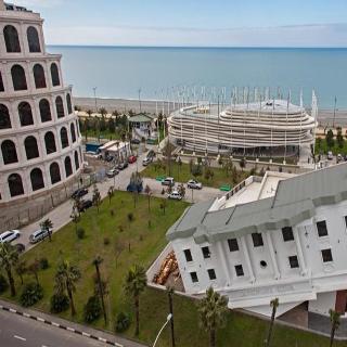 Imagen general del Hotel Rock First Line. Foto 21