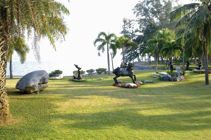 Imagen general del Hotel Rock Garden Beach Resort. Foto 4