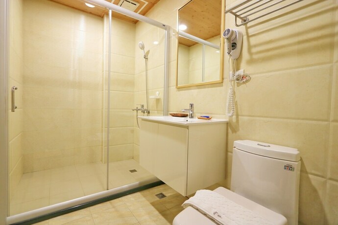 Imagen de la habitación del Hotel Rock Inn. Foto 30