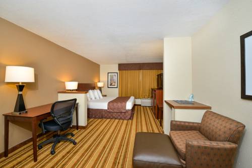 Imagen de la habitación del Hotel Rock Island Inn and Suites Marshalltown. Foto 13