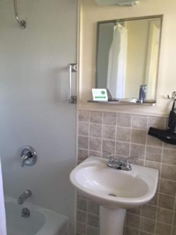 Imagen general del Hotel Rock Ledge Motel. Foto 9