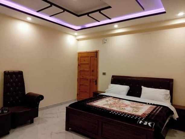 Imagen de la habitación del Hotel Rock Star Naran. Foto 8