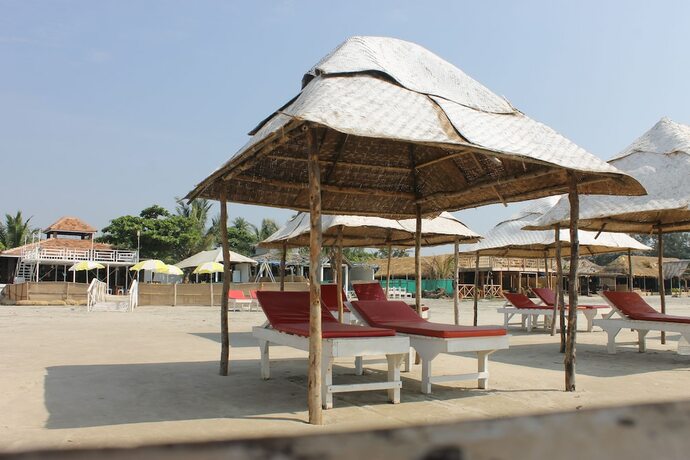 Imagen general del Hotel Rock Water Resort. Foto 4