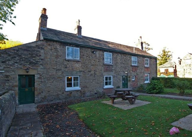 Imagen de los exteriores del Hotel Rockingham Arms By Greene King Inns. Foto 14