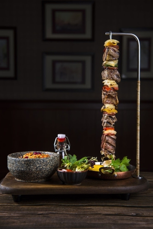 Imagen del bar/restaurante del Hotel Rocks. Foto 3