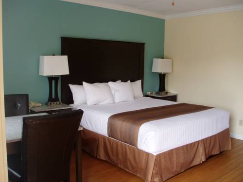 Imagen de la habitación del Hotel Rockview Inn and Suites. Foto 2